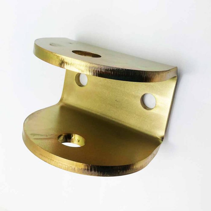 Tow bracket