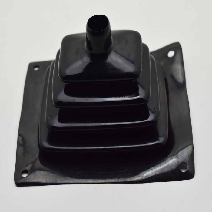 Gear lever gaiter (4 bolt fixing) Thwaites
