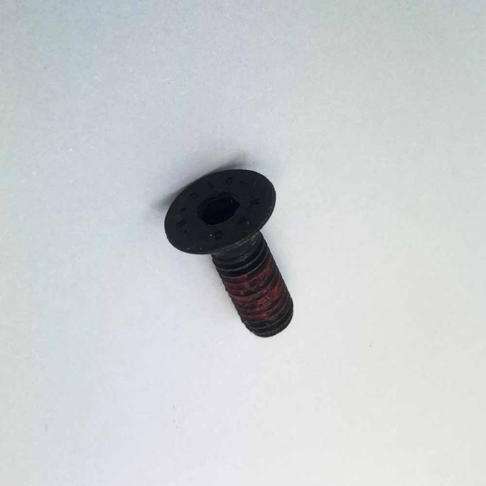Countersunk screw for tip valve base plate (swivel skip)