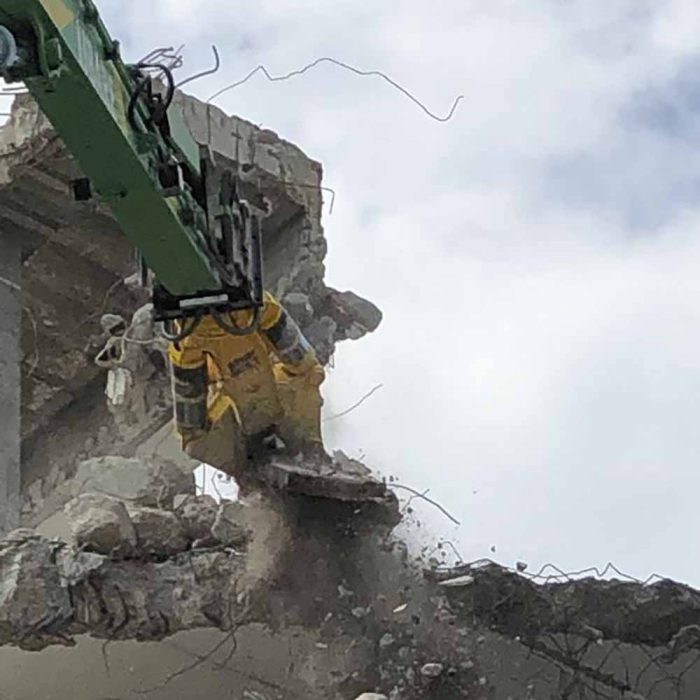 Epiroc CB2500 Concrete Busters-Carrier weight 20 -35T - Image 5