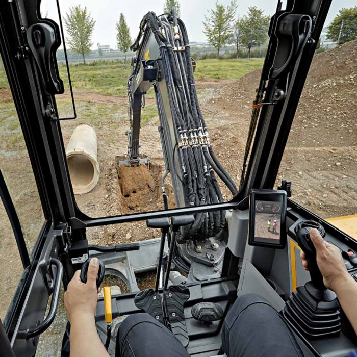 Volvo EC60E Excavator - Image 3