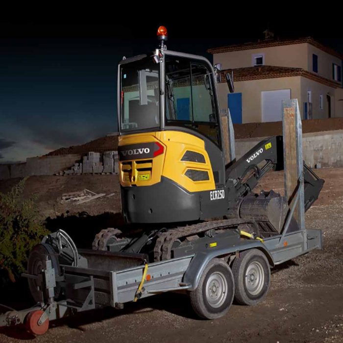 Volvo ECR25D Excavator - Image 2