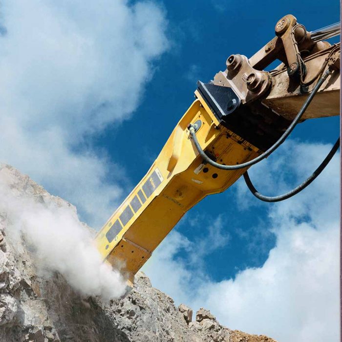 Epiroc HB5800 CL & DP Version Hydraulic Breaker Excavators 58 - 100T - Image 4