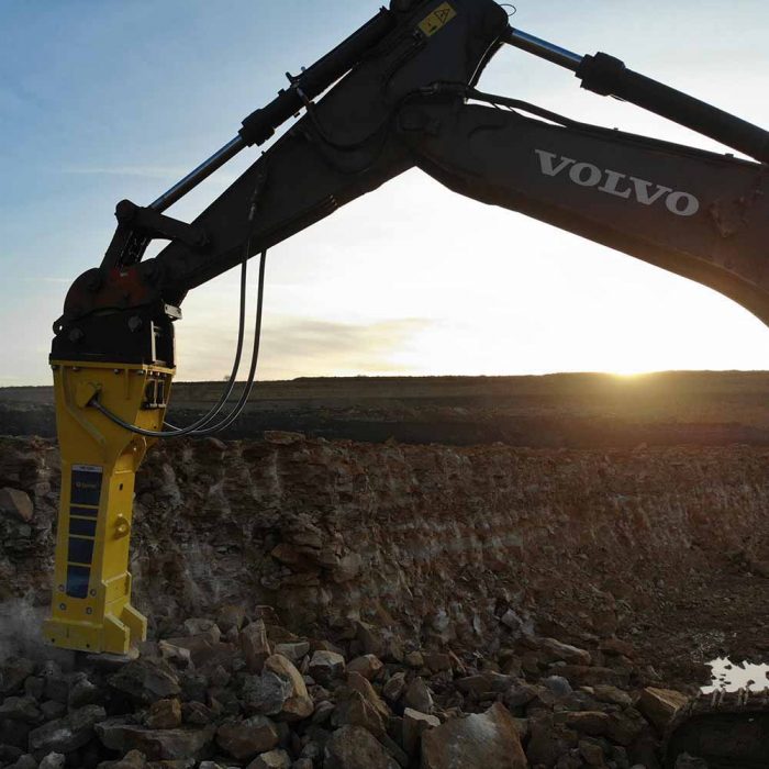 Epiroc HB7000 CL & DP Version Hydraulic Breaker Excavators 70 - 120T - Image 3