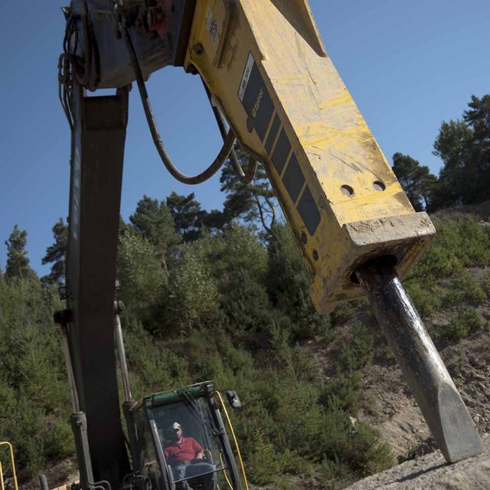 Epiroc MB1650 E,CL & DP Version Hydraulic Breaker Excavators 19 - 32T - Image 2