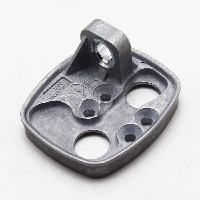 Base plate on tip valve (swivel skip)