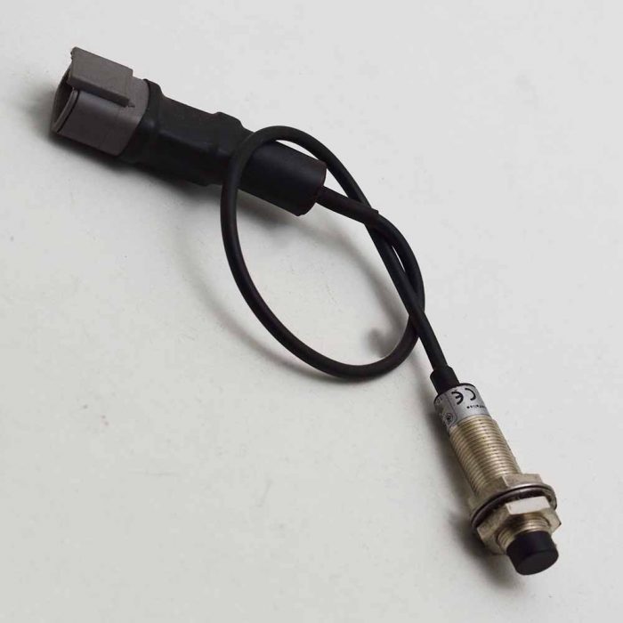 Handbrake proximity switch