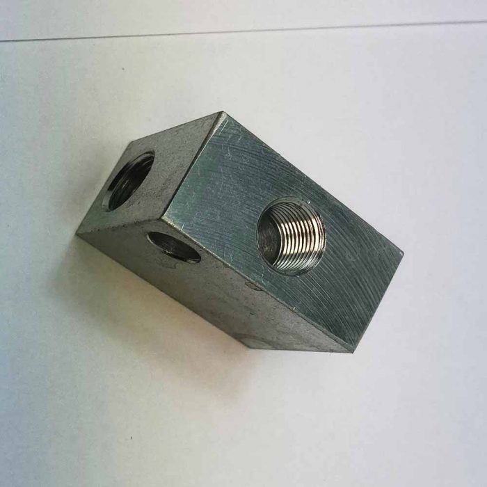 Brake tee
