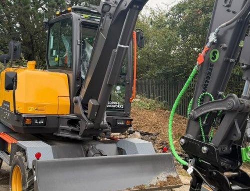 Volvo EW65F delivered to ACS Building Contractors in Cornwall – the first new-generation model sold in the UK by PES Plant Sales.